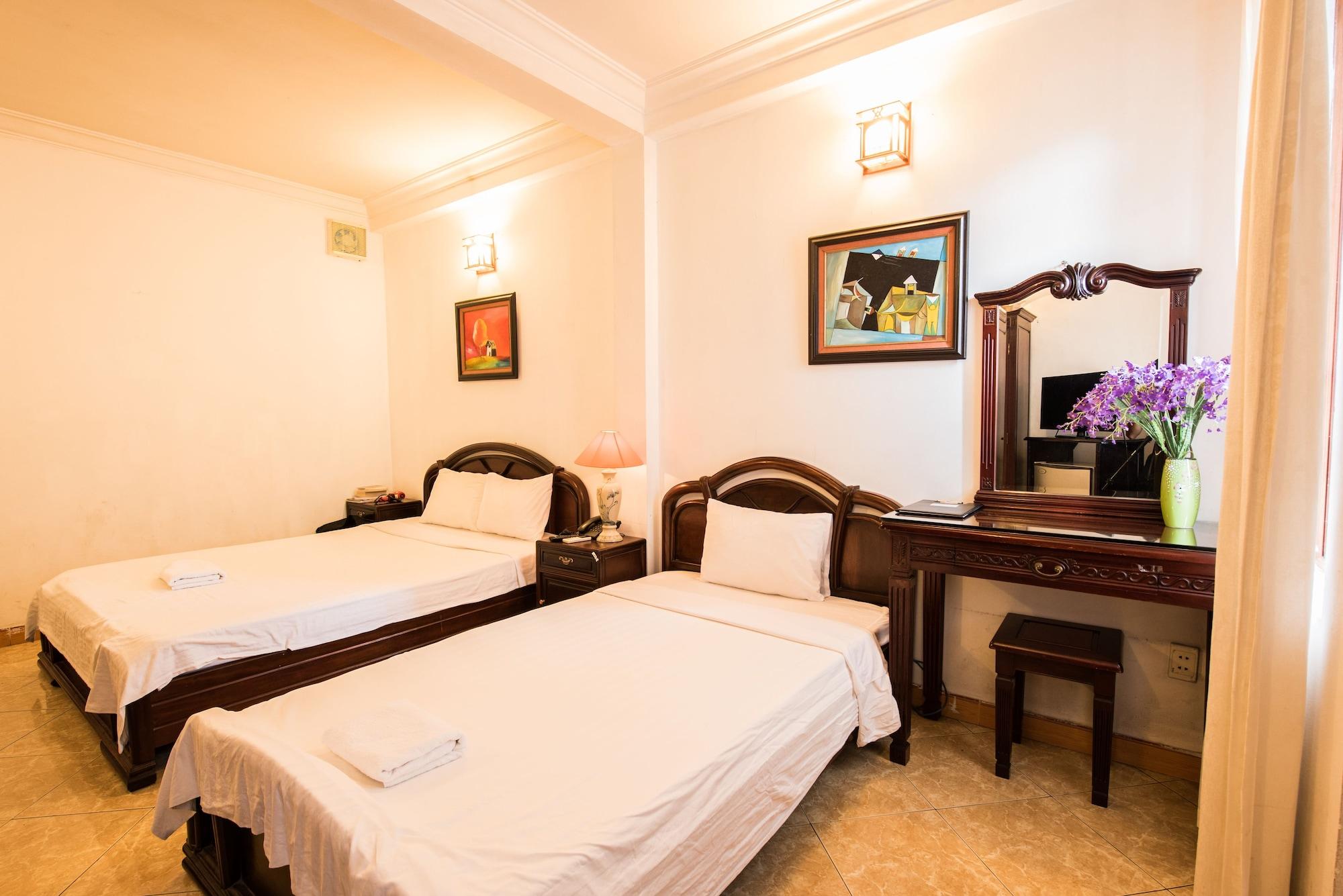 Hanoi Lucky Hn - By Bay Luxury Esterno foto