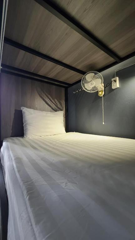 Hanoi Lucky Hn - By Bay Luxury Esterno foto